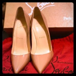 Christian Louboutin So Kate Heels